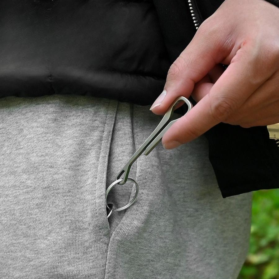 Stainless Steel Quick-Release Key Holder Outdoor Portable Waist Clip Carabiner for Hanging Tools Keys Durable Utility Accessory