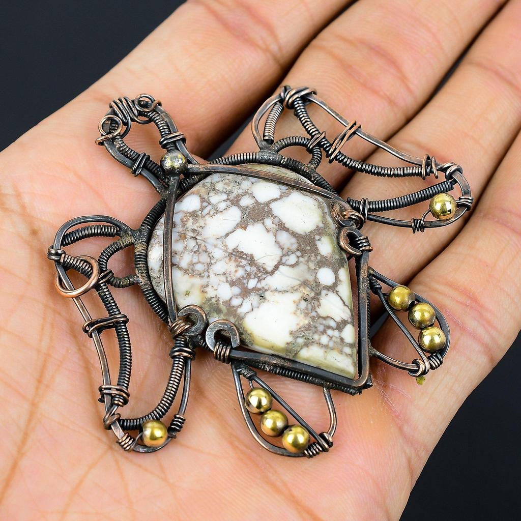 Přívěsek ve tvaru želvy s drahokamem divokého koně, ručně vyrobený z měděného drátu, šperk, dárek pro ženu