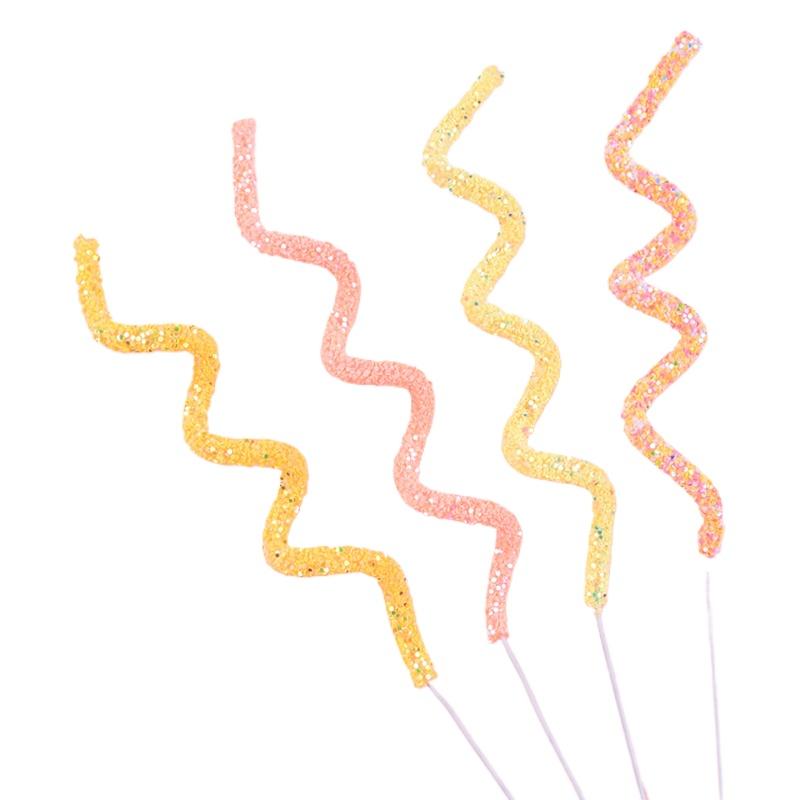 4ks Vykrajovátka na pečení a zdobení dortů Kreativní Měkká Linie Dekorace Dortu DIY 3 Barevná Schémata