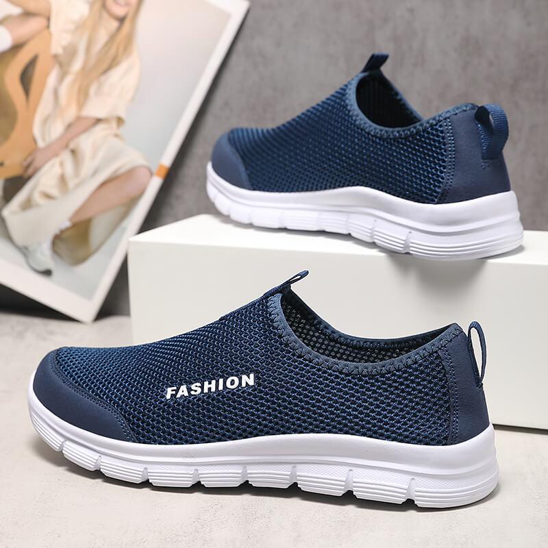 Fashion Men's and Women's Casual Breathable Walking Couple Shoes, Outdoor Soft, Lightweight, Fashionable Sports Shoes, 2025 New Model