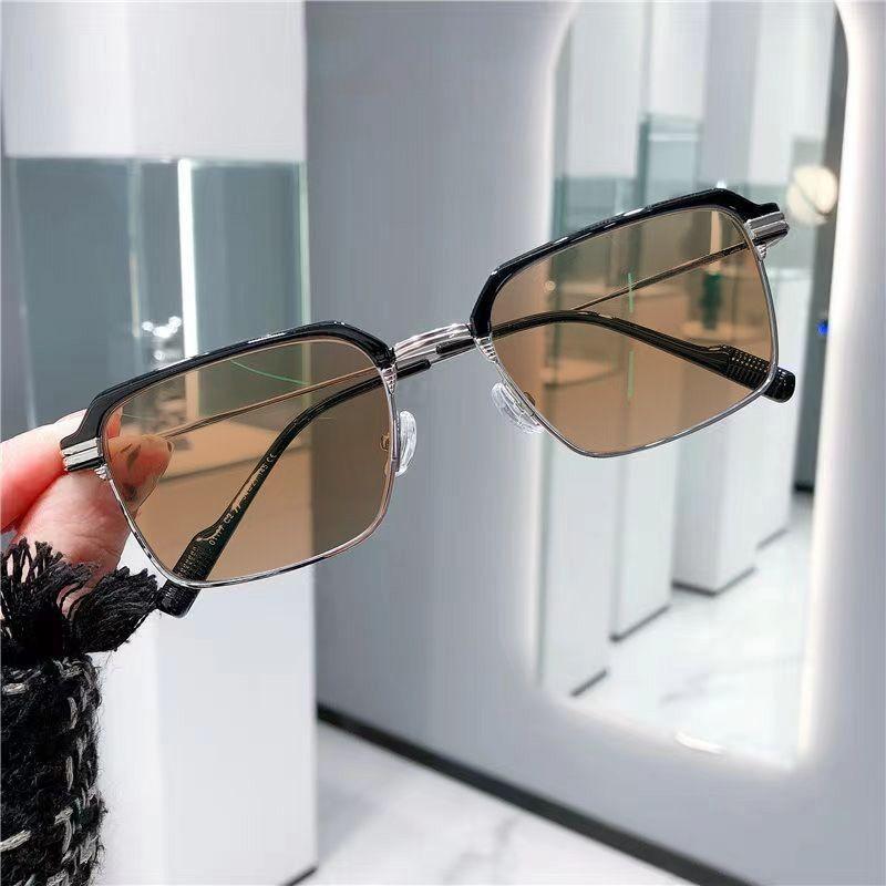Photosensitive Trend Flat Mirror Ruffian Handsome Half Frame Color-Changing Glasses High Definition Anti-Blue Light Sven Can Be Matched With Degree