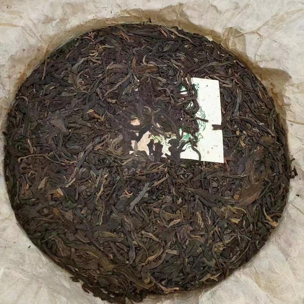 357g Yunnan Raw Pu-erh Old Tea Cake 2005 Jiangcheng Puerh Tea Aged Pu'er Raw Tea