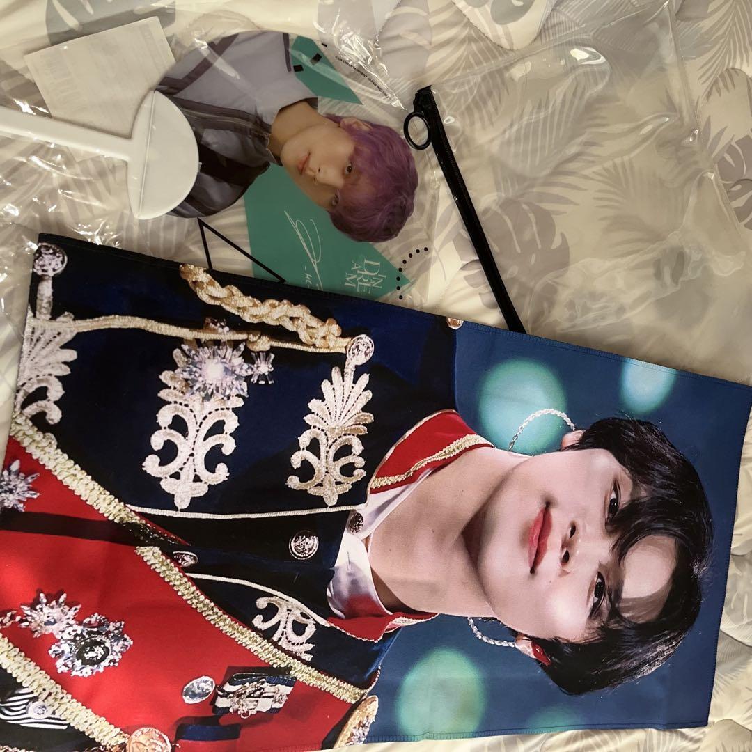 

[USED] Haechan slogan master fan doll shop