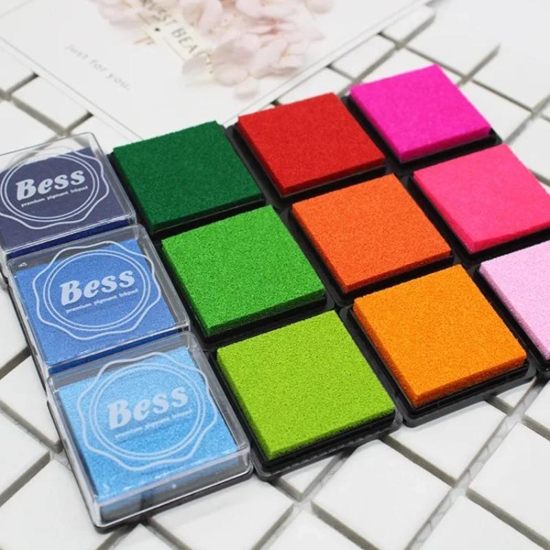 1Set Colorful Rubber Stamp Pad 20 Colors 4cm Finger Painting Inkpad for Children Teachers Background Stamps