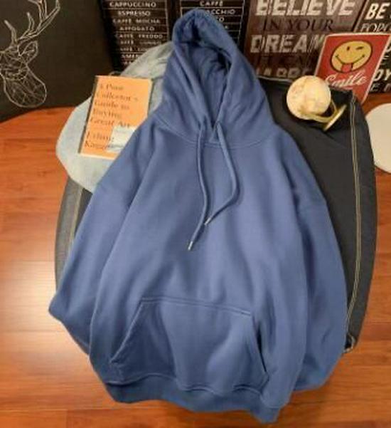 Męska jesienno-zimowa bluza z kapturem z polaru - Trend z Hongkongu, luźny krój, styl streetwear