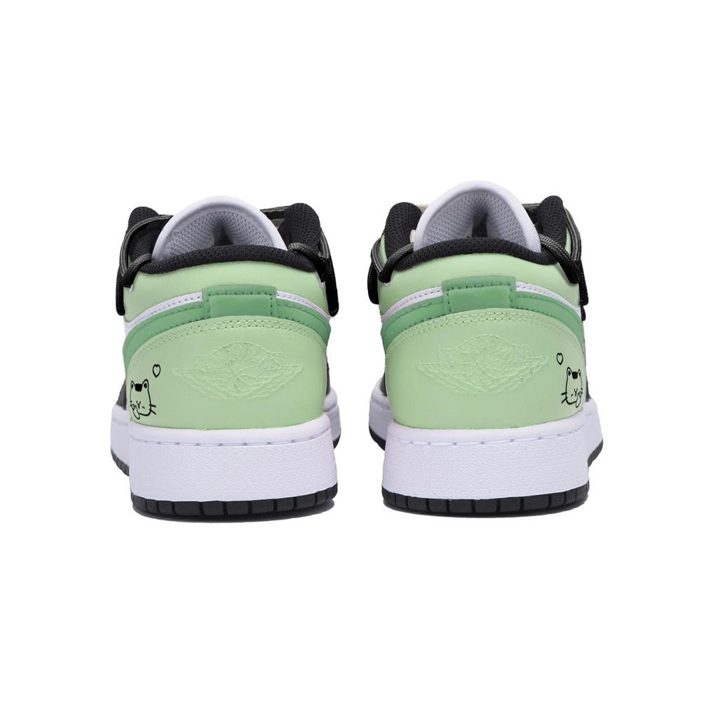 Jordan Air Jordan 1 Puppy Fragment Slip Resistant Abrasion Resistant Low top Vintage Basketball Shoes Men's Black Green 553558-131(Team85-)