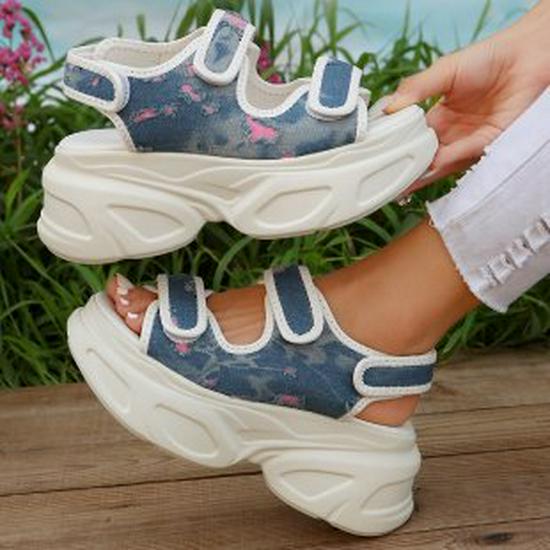 Europäischer und Amerikanischer Stil Plateausohle Klettverschluss Sandalen – Übergröße, Modisches Design mit dicker Sohle