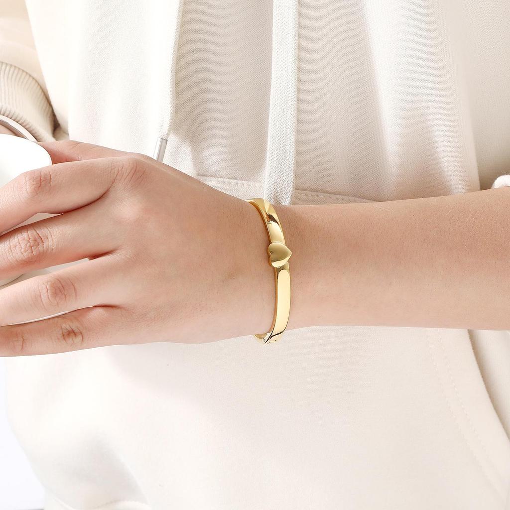 Heart-Shaped Stainless Steel Bracelet - European and American Style for Couples