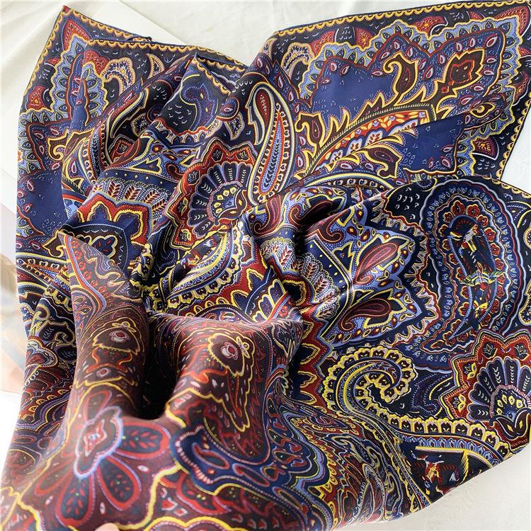 Atmospheric Retro Silk Scarf Women'S Spring And Autumn Versatile Mulberry Silk Large Square Scarf Scarf Shawl