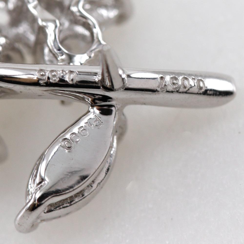 flour Brooch Pt900Platinum/diamond flour 3.5g Women Used