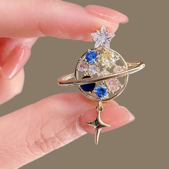 Lightweight Clothing Clasp Rhinestone Hollow Planet Brooch, Metal Lapel Pin for Men Women, Brooch Decorative Badge Clothes Bag Hat Scarf Suits Decor