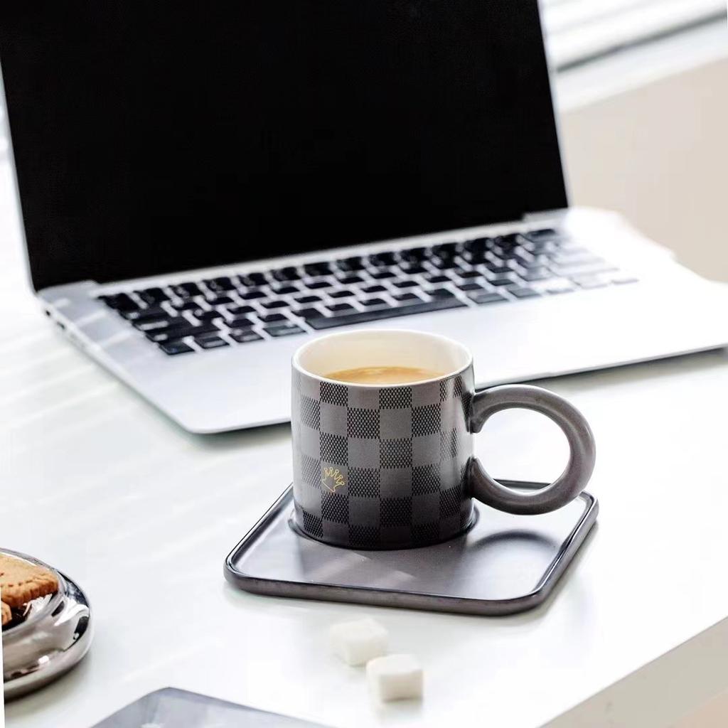 Nordic Ceramic Breakfast Cup Disk Set with Disk Ceramic Afternoon Tea Cup Checkerboard Ceramic Coffee Cup Disk Mug