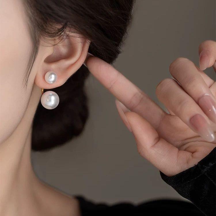 Versatile S925 Silver Pearl Stud Earrings: High-End, Two-Way Wearable, Stylish Women’s Accessory