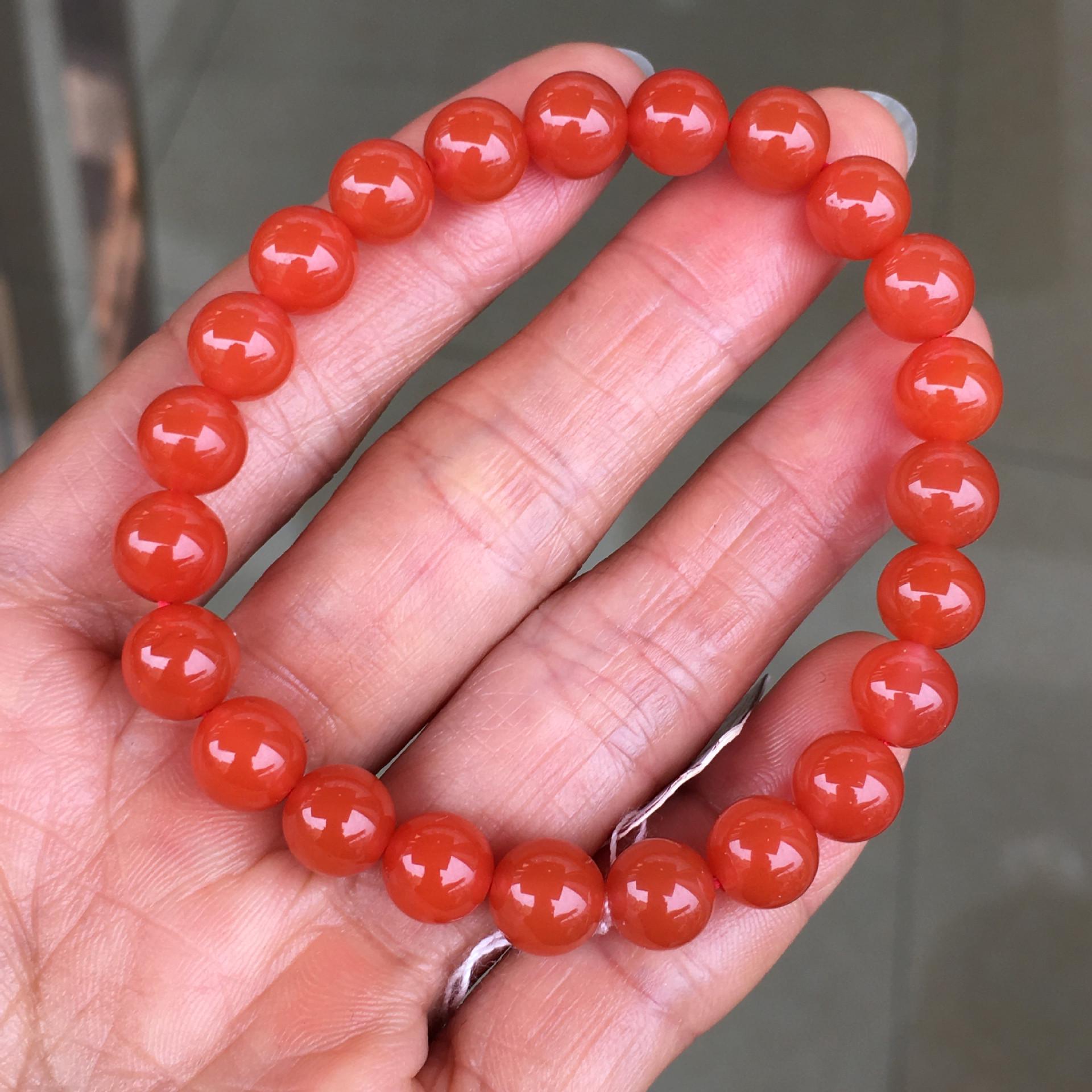 

High-Quality Baoshan Nan Hong Persimmon Red Women s Bracelet: Natural Light, Full Color, Single-Circle Prayer Beads