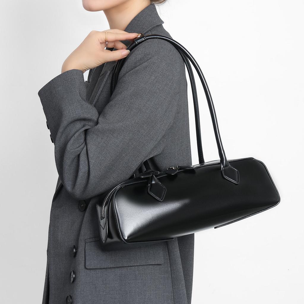 A Niche Design Single-shoulder Large-capacity Cowhide Underarm Bag and A Long Baguette Bag