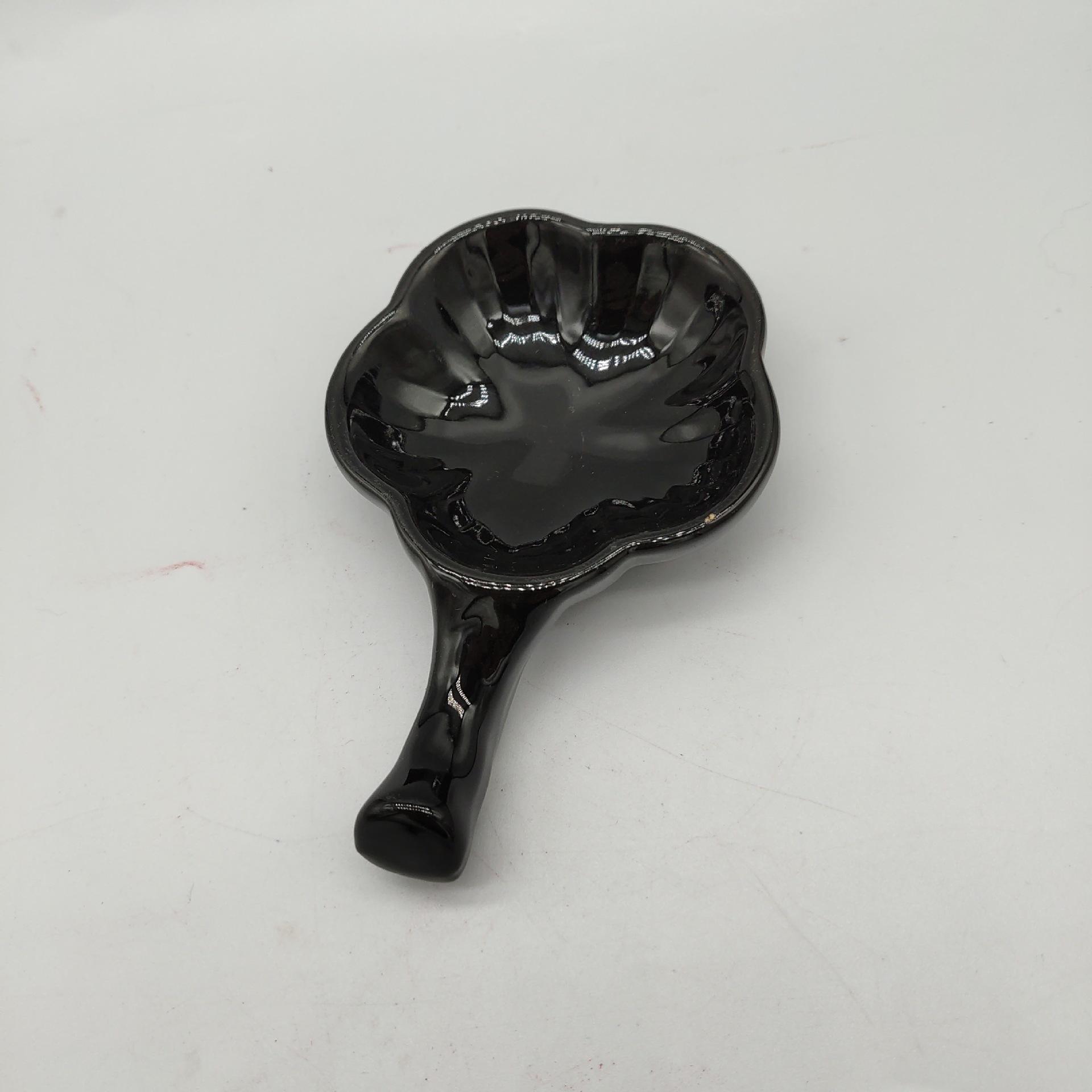 

Multifunctional Ceramic Inkstone Palette and Brush Rest for Chinese Calligraphy and Painting