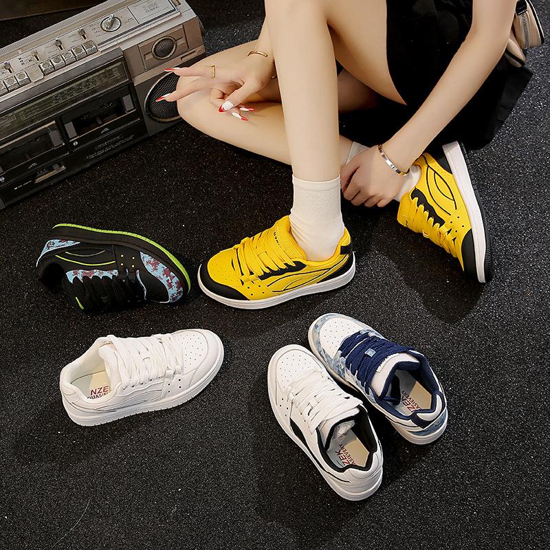 Ultra-light platform sports little white shoes 2025 summer new Internet celebrity versatile sports shoes comfortable and breathable casual shoes