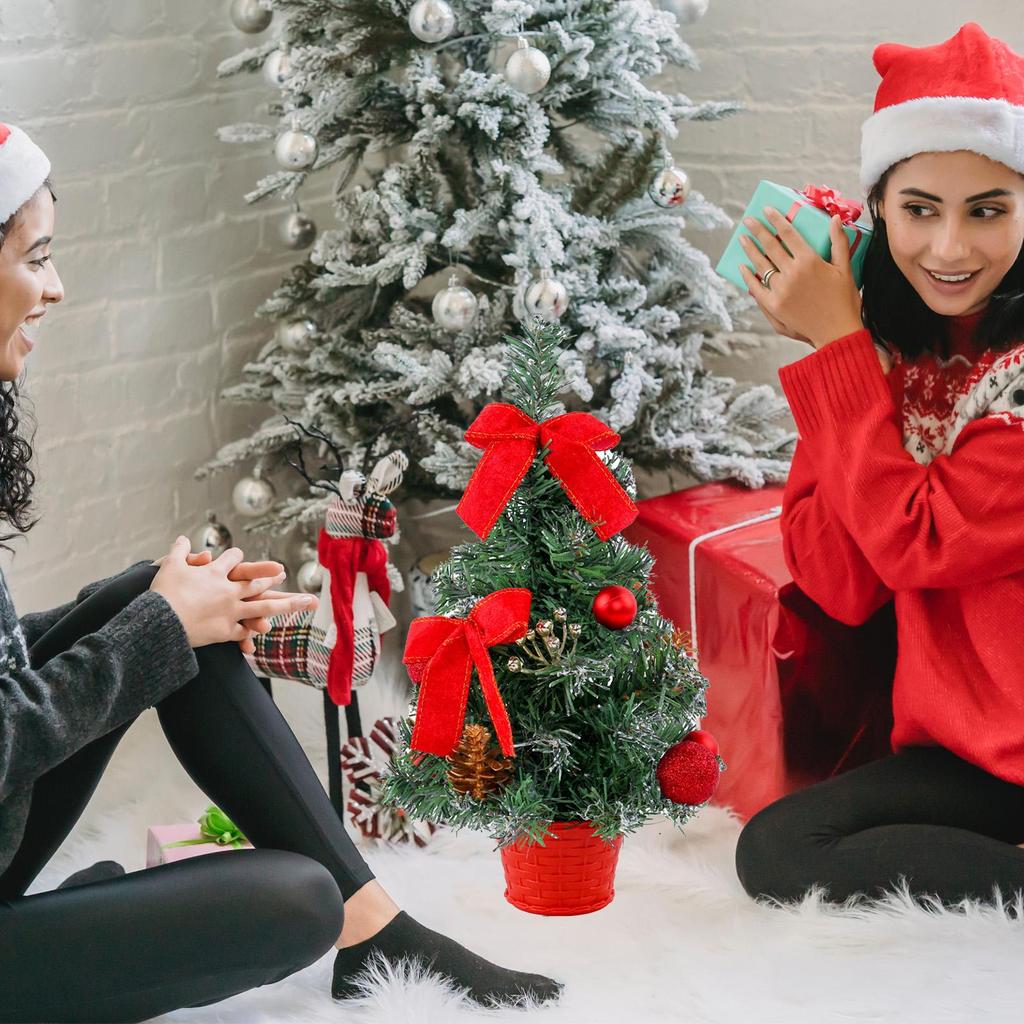 Tischweihnachtsbäume mit Lichtern 15,7 Zoll Feiertagsdeko Künstlicher Weihnachtsbaum für Zuhause Büro Winter Kaminsims Zimmer Feiertag