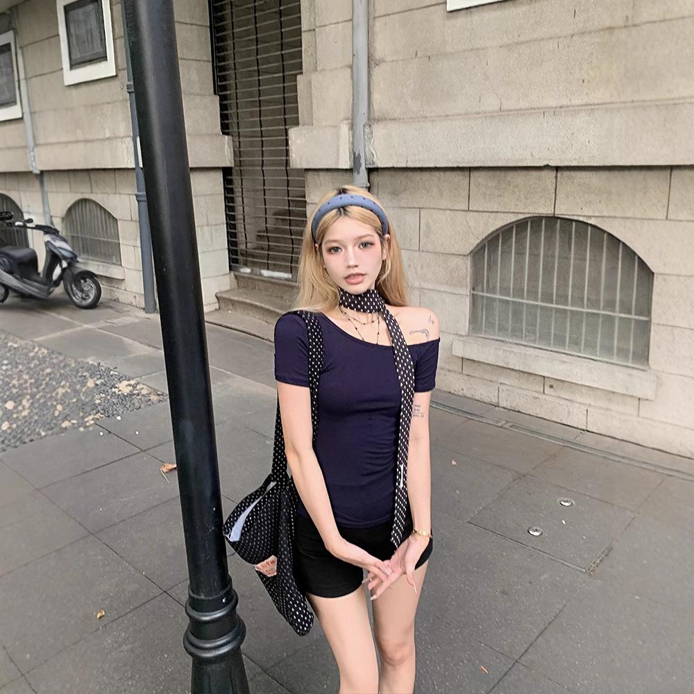 Design Sense Off-Shoulder Spice Girl Short Sleeve T-Shirt Women's Summer New Slim and Skinny Solid Color Versatile Pullover