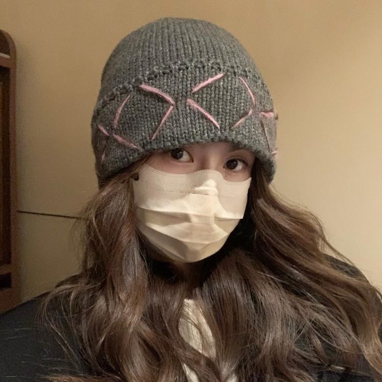 Wool Knitted Hat Autumn and Winter Warm and Ear protecting Woolen Hat Face Showing Small Pullover Cold Hat Versatile