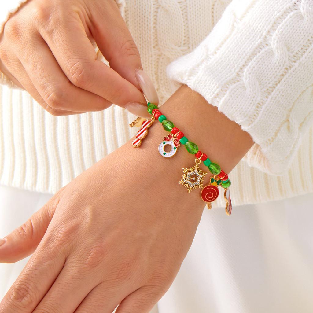 

Snowman Santa Pendant Hand Chain With Alloy Material For Seasonal Celebrations StyleC