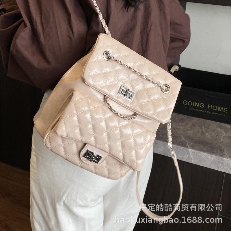 Backpack Women's Fashion Niche Design 2025 New Portable Korean Version Rhombus Student School Bag Lightweight Travel Backpack