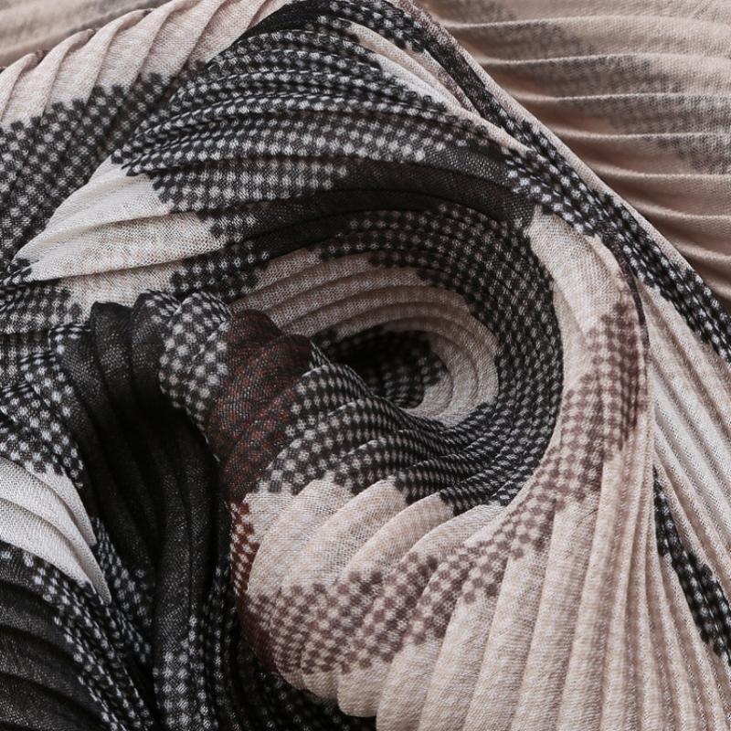 Daks Brown Check Scarf Dcsc6e590w2