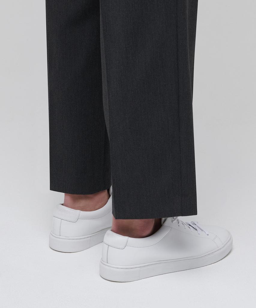 Musinsa Standard Lightweight Wide Hidden Banding Crop Slacks [Charcoal Gray]