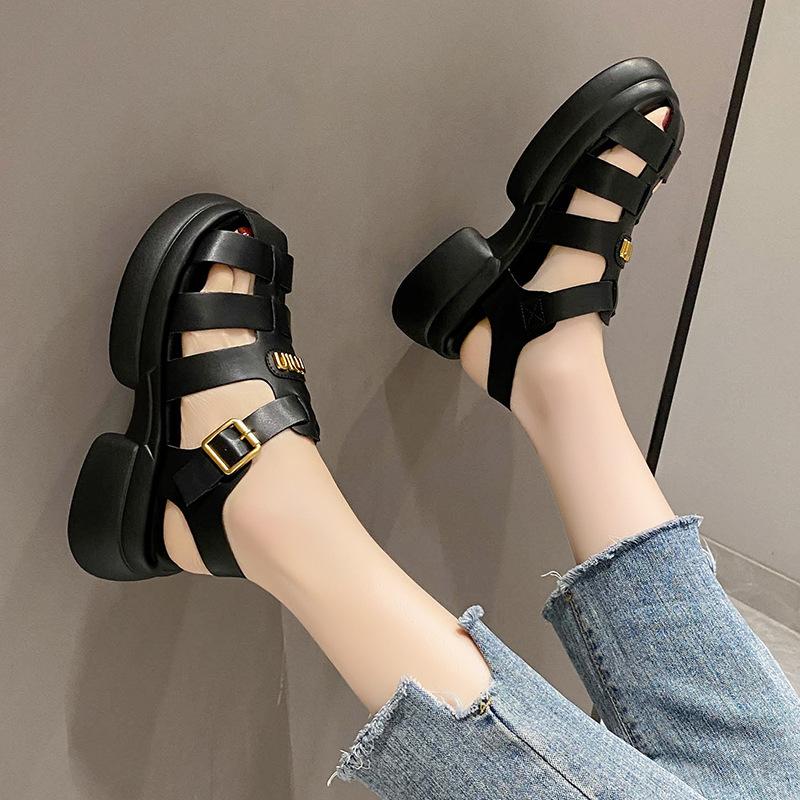 

Zhike~ Roman sandals women s spring and summer 2025 new thick pig cage shoes woven bag head sandals women s outer wear 35 чёрный
