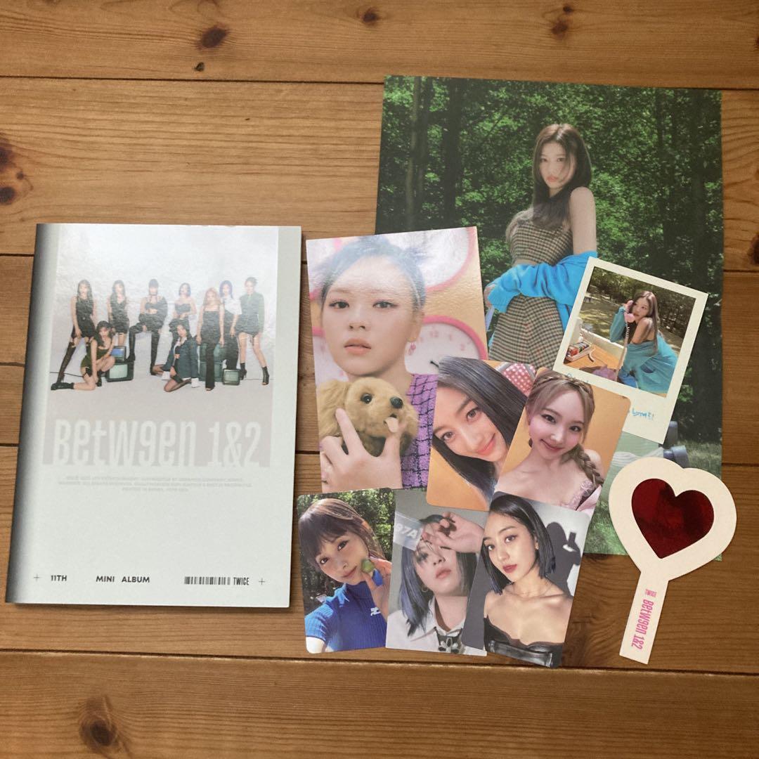 

[USED] TWICE Betw9en 1&2 Mini Album