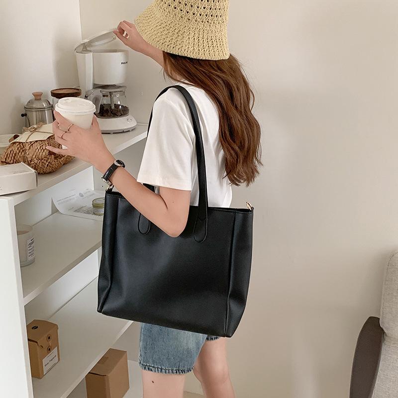 Large Capacity Bag Women'S Fashion Messenger Bag Design Underarm Bag Trend Tote Bag Women'S Shoulder