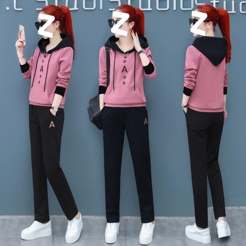 Spring Slimming and Stylish Hooded Pullover Women's Long-sleeved Casual Sportswear Set with Loose Fit Design