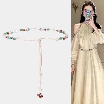 אביזרים – רצועות וחגורות לנשים