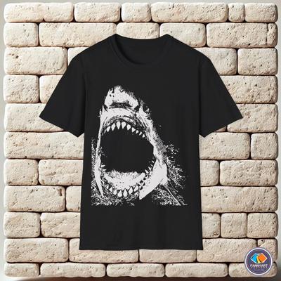 Coole und gruselige Haifischkiefer mit Zähnen Unisex T-Shirt