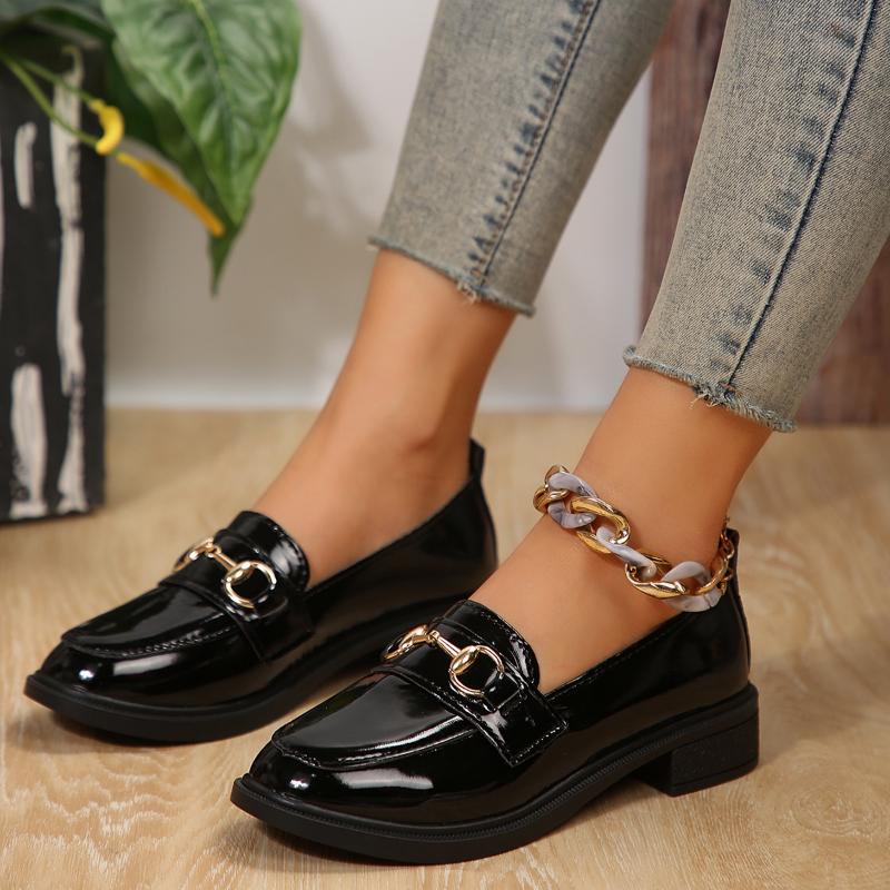 2024 Spring/Autumn Women’s Leather Shoes British Style Metal Chain Black Mary Jane Low Heels Ladies Casual Loafers Plus Size 43