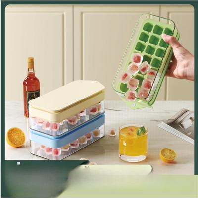 Easy-to-demold Ice Cube Tray with Large CapacityOne-press Ice OutputHousehold Ice Storage and Ice-making Mold