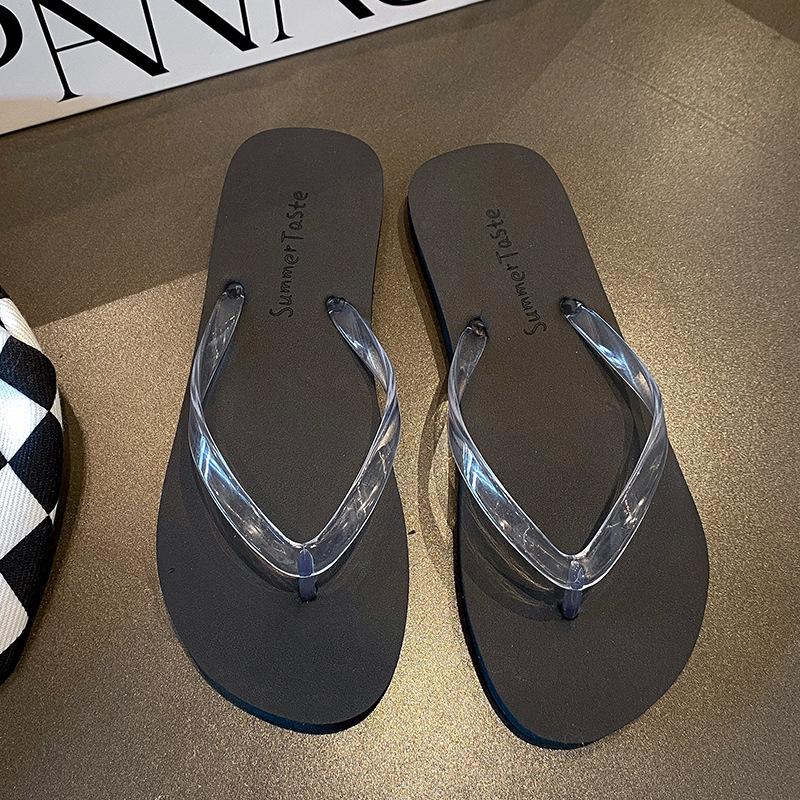 Simple flip-flops women's new summer pinch feet outside wear non-slip flat bottom beach cool slippers tide