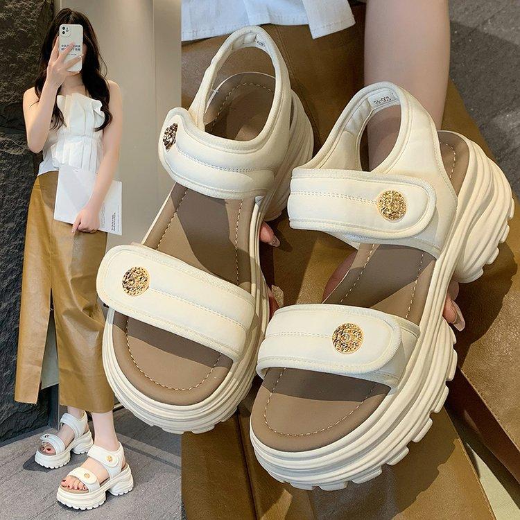 Muffin platform sports style sandals women's summer 2025 new versatile casual height increase Velcro beach sandals