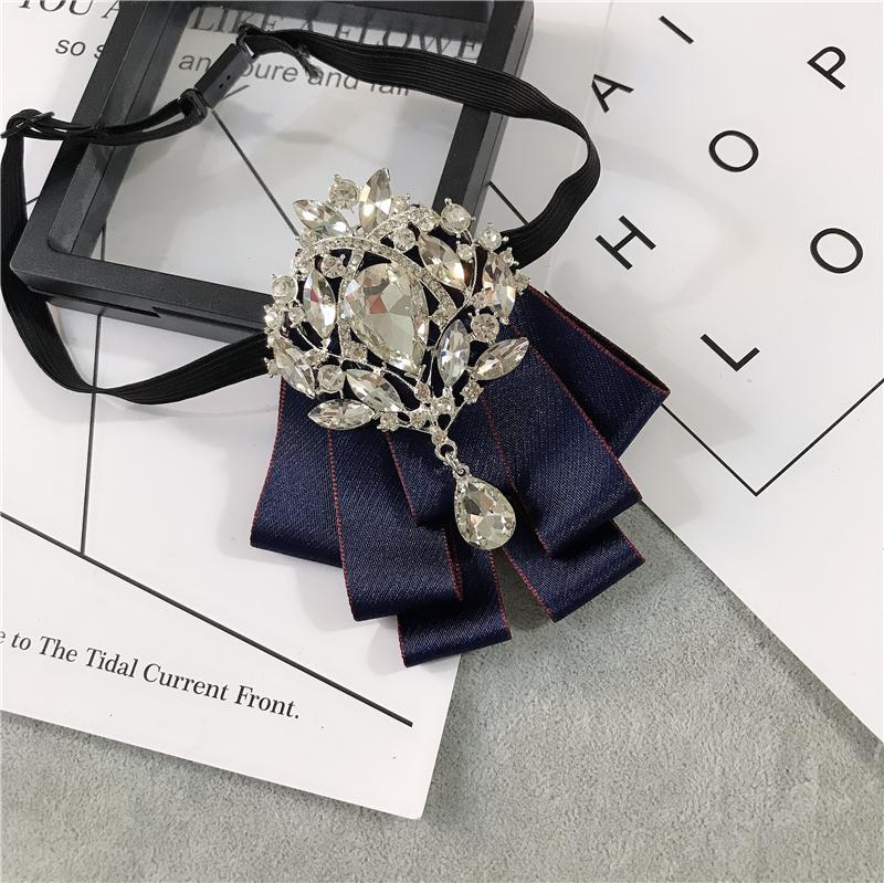 Korean Version of Bow Tie Female College Style Japanese Free-play Female Collar Flower Diamond Jewelry Shirt Accessories Male Bo