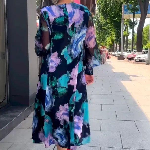 Spring/Autumn 2023 Women's V-neck Slimming Print Long Dress - European & American Fashion