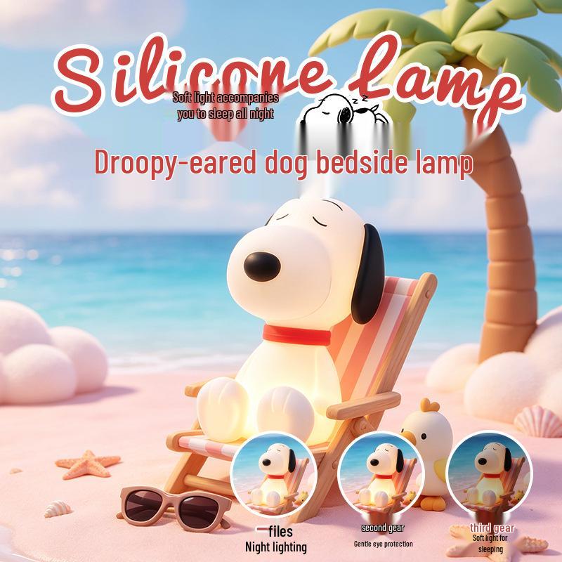 Purring Cat Night Light: Soft Bedside Lamp for Children's Sleep & Bedroom Decor