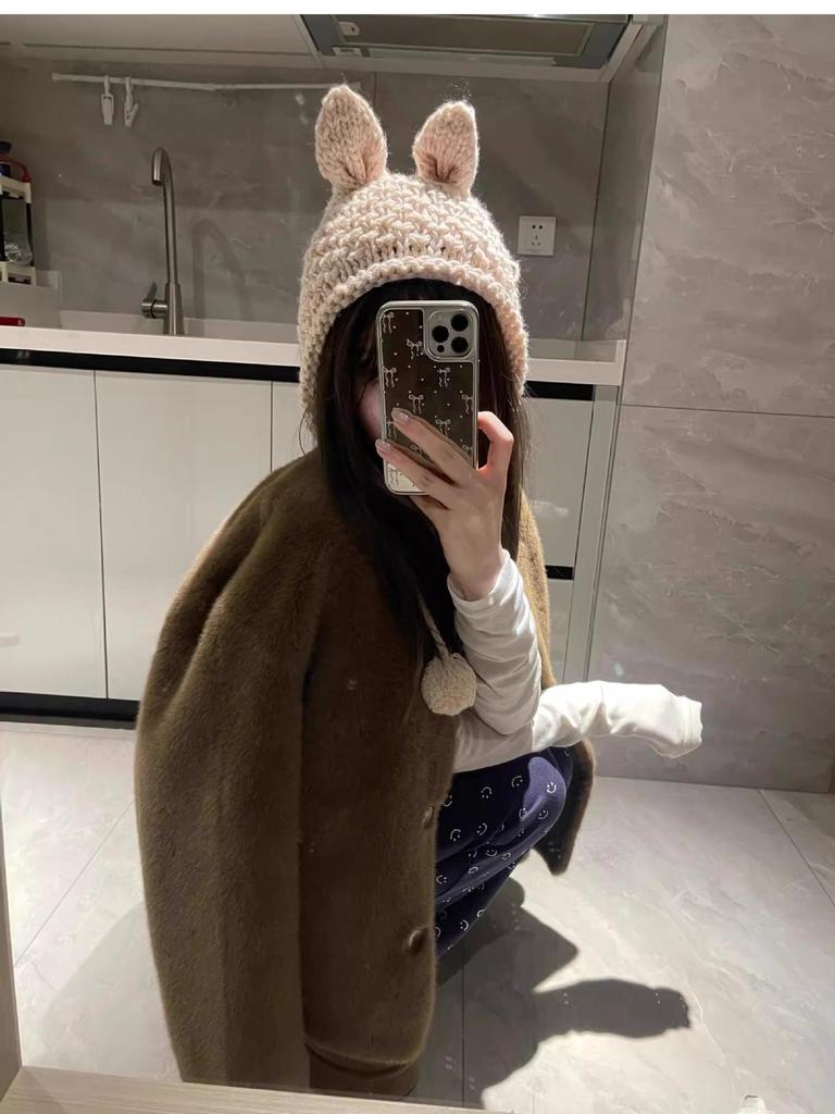 Umweltfreundlicher Kurzmantel aus Faux-Mink - Cremefarben, Niedlich und Weich für Damen, Winter 2025