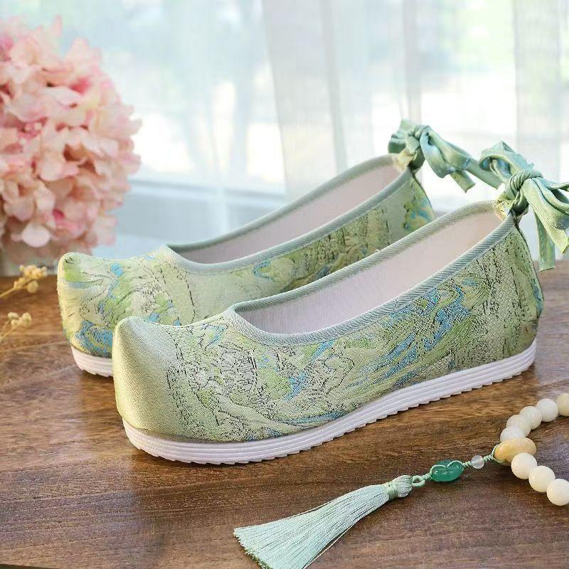 Woman New Chinese Style Retro Hanfu Shoes Increased Internal Shallow Ankle Strap Cocked Shoes Toe Horse-Faced Skirt Shoes