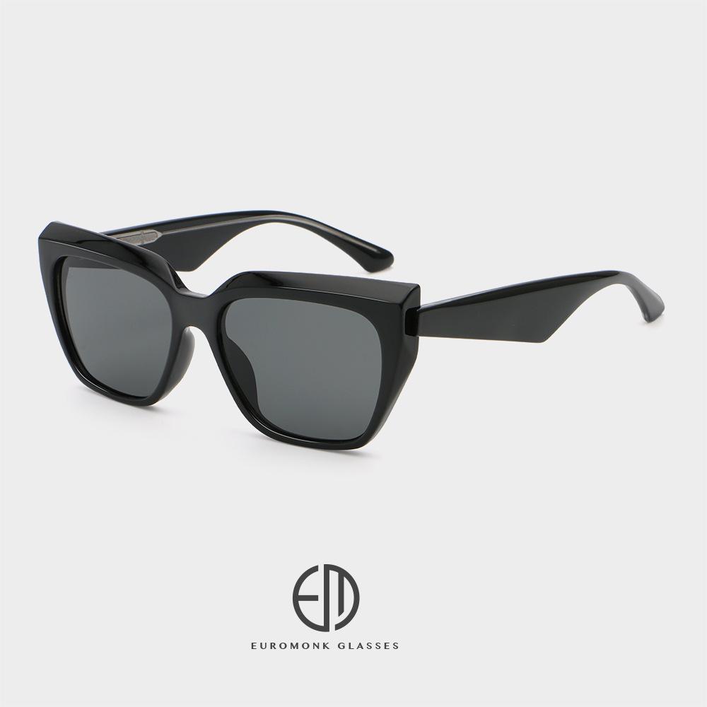 8895 European Retro Large Frame Fashion Sunglasses for Men & Women