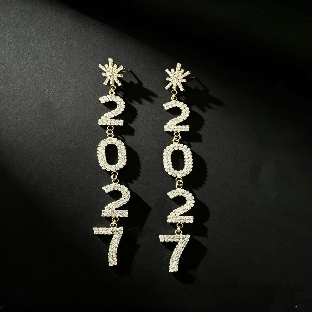 Sparkling 2027 Number Rhinestone Earrings for Women New Year Party Dangle Drop Earrings Fashion Jewelry Gift