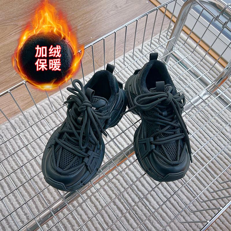 Suction Film Bottom Dad Shoes Women's 2025 Autumn New Flat-soled Sports Shoes Retro Women's Shoes Casual Versatile Platform Shoes