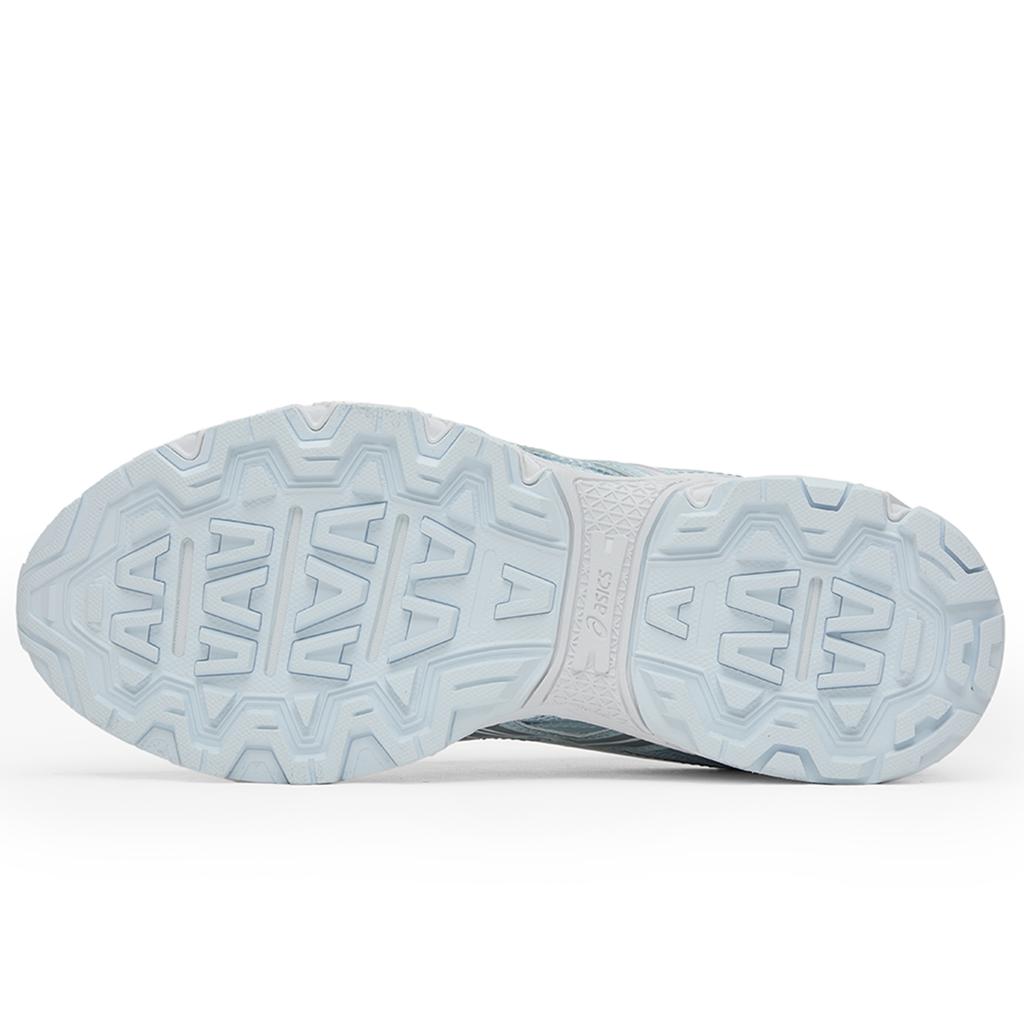 ASICS Gel Nunobiki Storm Cloud White Unisex Sneakers 1203A882-400