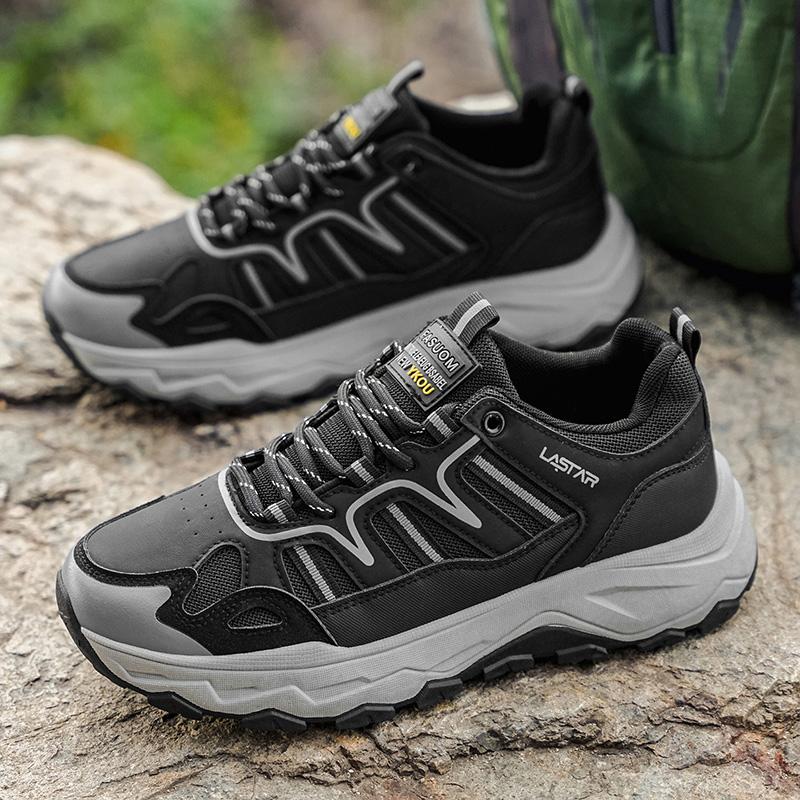 2026 Outdoor Hiking Shoes Men Women Mesh Sneakers Breathable Fashion Mountain Shoes Boy Spring Autumn Summer Casual Sports Shoes