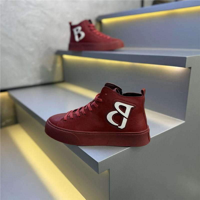 New breathable and comfortable high-top comfortable and wear-resistant leather surface solid color lightweight casual board shoes