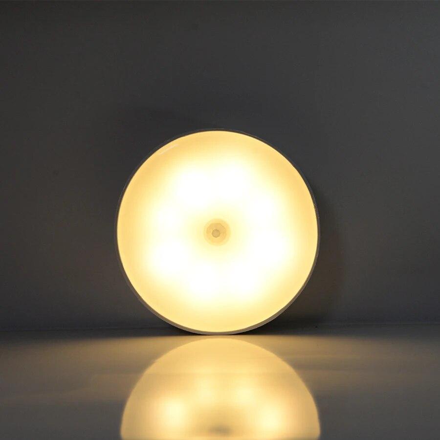 8PCS night light with motion sensor, USB charging light for cabinets and ladders, wireless, wake up at night, children's room